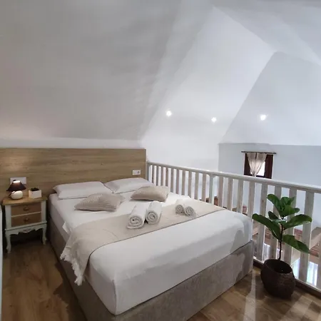 Vendégház House 3*