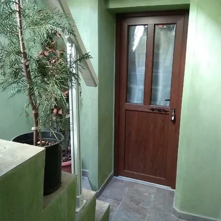 House Vendégház