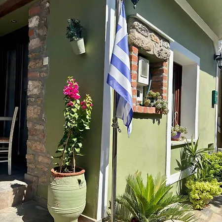 Guest house House Skiathos Town